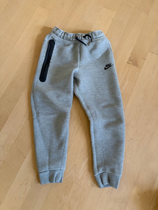 Nike Other - Nike Tech Fleece Gray Kids Sweatpants sz M